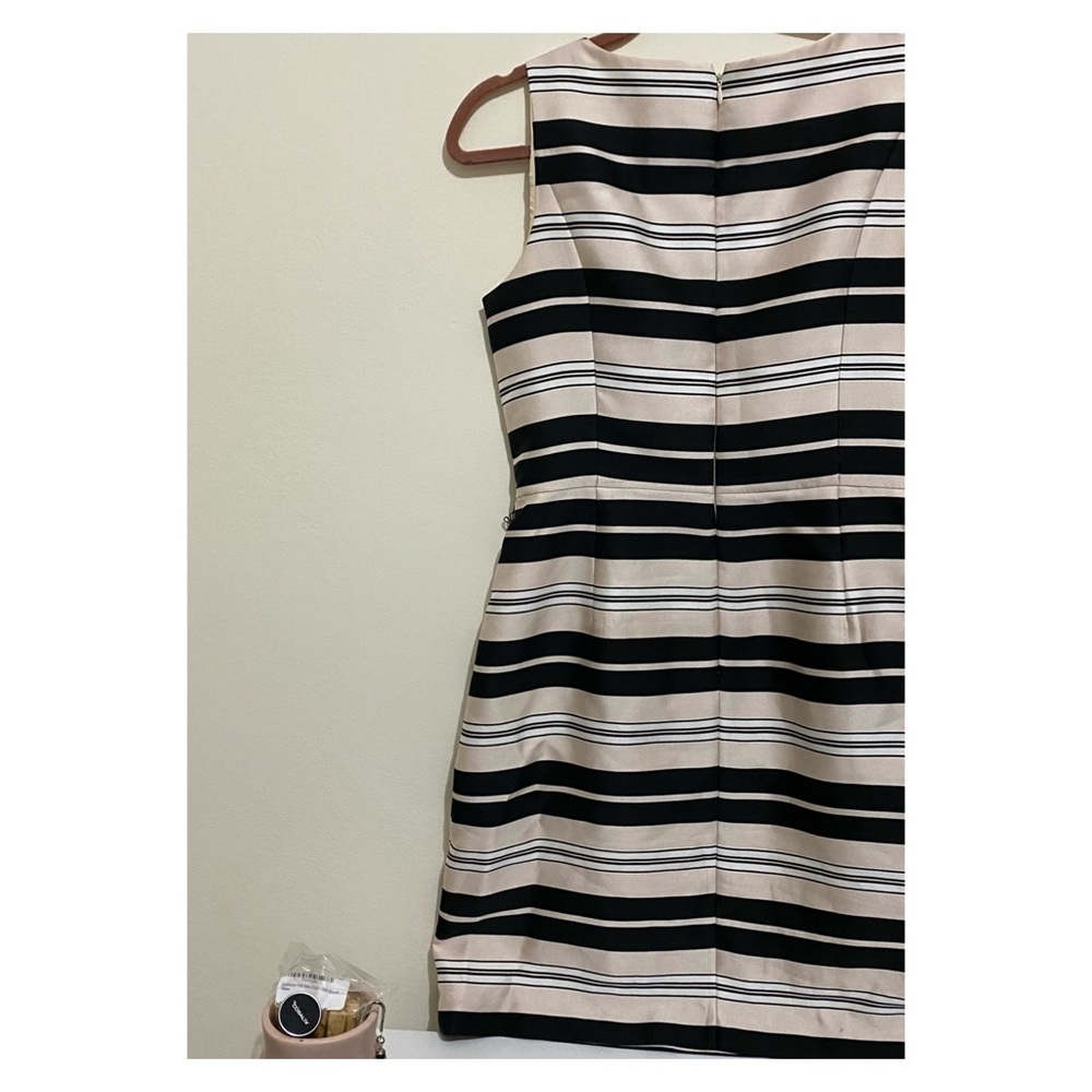 SLEEVELESS STRIPE FIT AND FLARE DRESS - Picture 4 of 6